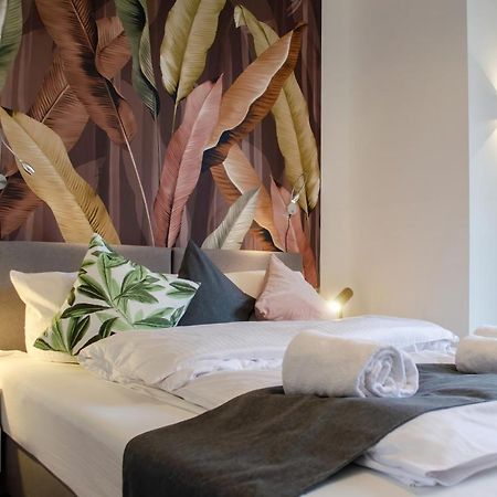 Homely Stay Studio 8 - Relaxed Self-Check-In Room In München Eksteriør bilde